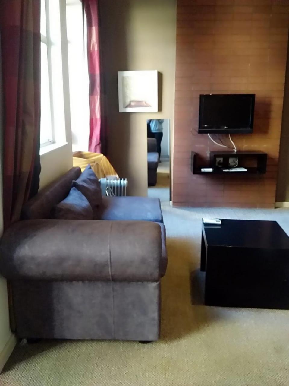 Mabungubwe Hotel Apartments - Home Away From Home Johannesburg Ngoại thất bức ảnh
