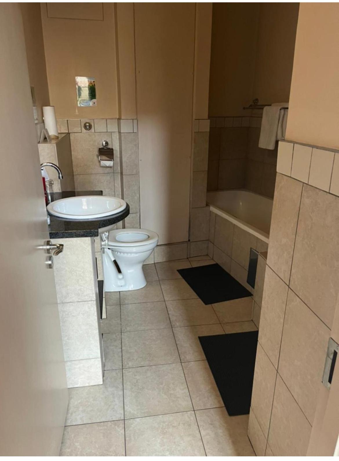 Mabungubwe Hotel Apartments - Home Away From Home Johannesburg Ngoại thất bức ảnh